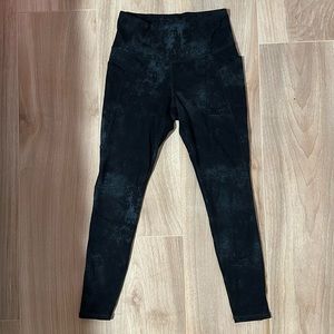 Danskin black and teal tye dye leggings